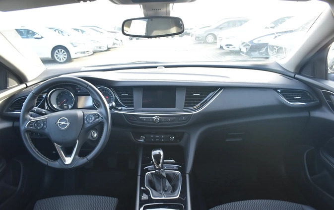 Opel Insignia cena 61100 przebieg: 59219, rok produkcji 2019 z Gryfino małe 562